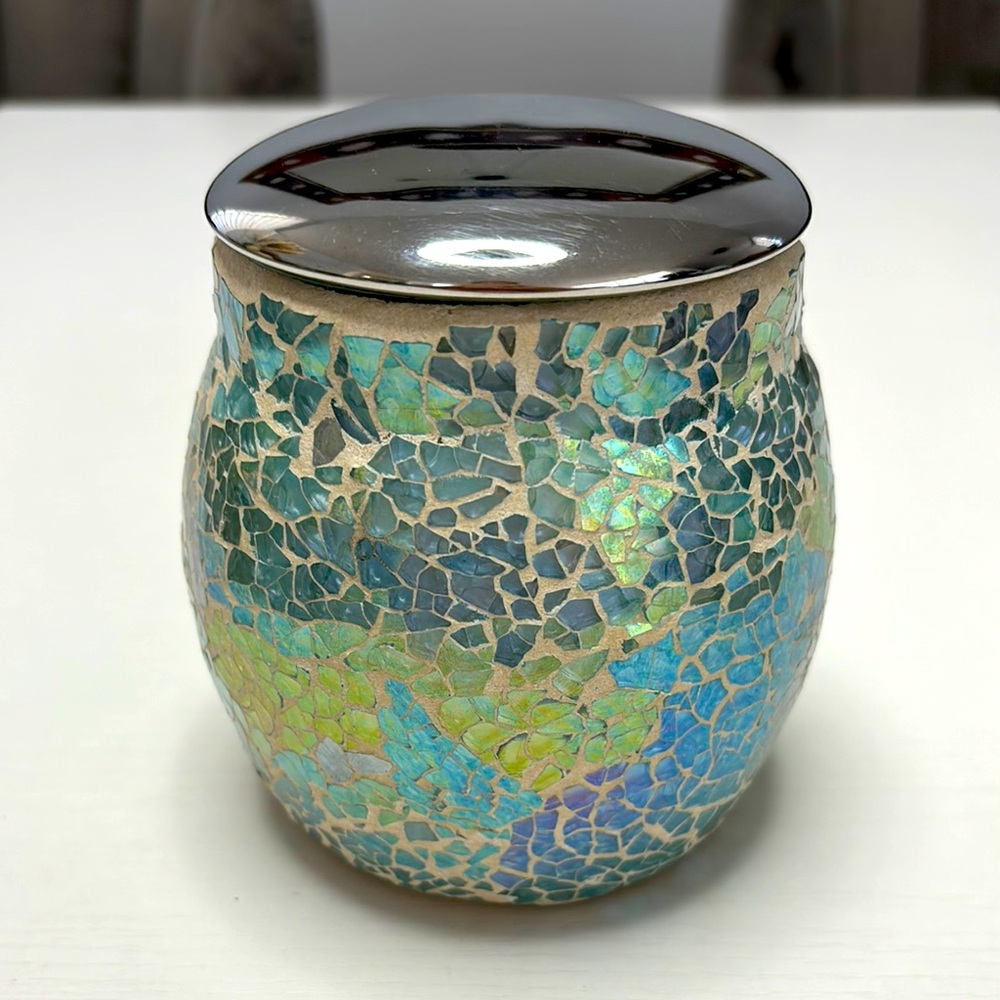 Turquoise Crystal Vase/Container